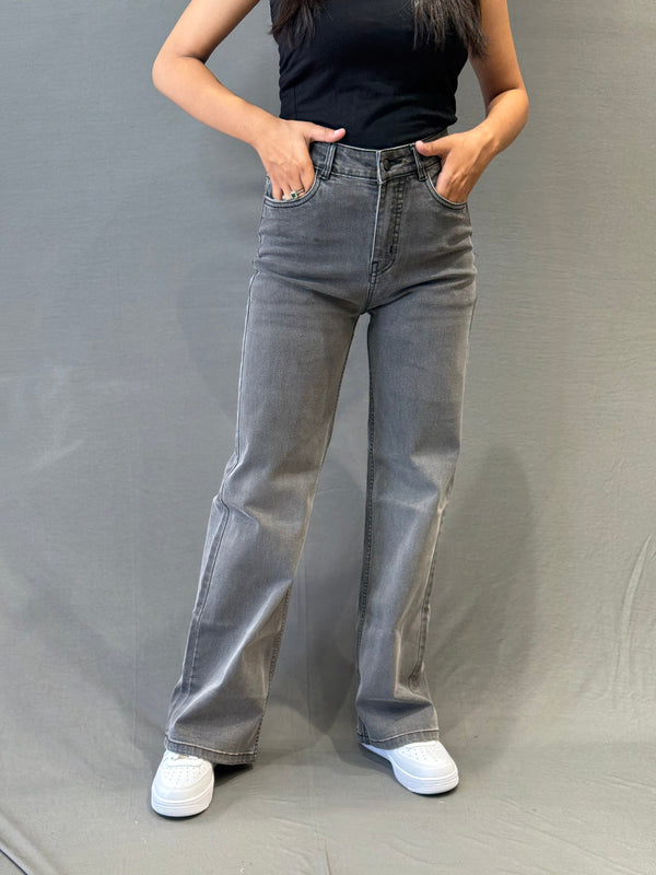 Women’s Charcoal Grey Straight-Leg Jeans